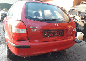 Mazda 323f bj 98-03 Klapa tylna tył z szyba kol SU 1