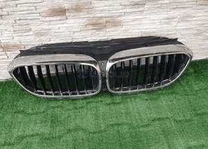 Grill atrapa żaluzja bmw 5 G30 G31 7497279 1
