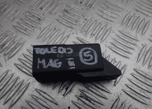 VW AUDI SEAT SKODA PRZEKAŹNIK ŚWIEC ŻAROWYCH 038907281D RADOM 1