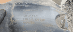 Nadkole prawy przód przednie prawe Skoda Rapid 5JA809962 6
