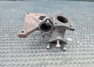 Krociec 059131799R 059253033L 059253034L Lacznik Turbo Turbiny Kolektor Kolektory Wydechowy Kolanko 2.7 3.0 V6 TDI AUDI A4 B8 A5 A6 Q5 6