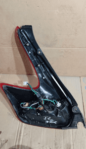 Lampa prawa tył tylna nissan juke F15 3