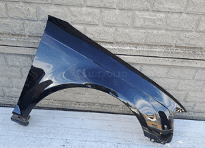 Audi A3 8P0 lift 08-13 błotnik przedni prawy 1