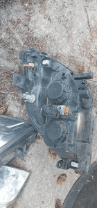 Przod przednia lampa prawa renault scenic 1 2