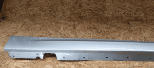 Listwa progowa prawa BMW E90 E91 7202652 2