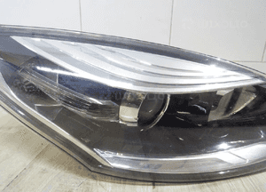 Renault megane iii lampa prawa przód 260100923R 3
