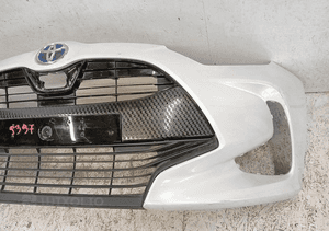 Zderzak przód przedni toyota yaris 4 iv 2020- 3