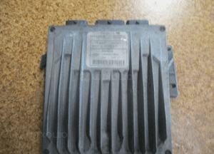 Sterownik silnika clio megane ii 1.5DCI 8200180595 1