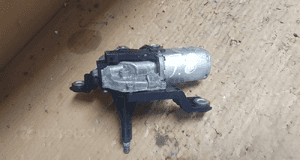 SILNICZEK WYCIERACZKI KLAPY OPEL CORSA D 53027312 1