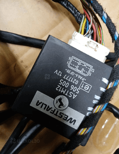 Instalacja wiązka haka moduł Westfalia Skoda Superb I Passat B5 10