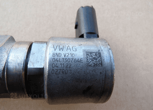 Vw skoda audi seat 2.0 tdi listwa wtryskowa czujnik 05L089 4