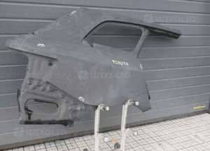 Poszycie błotnik tylny tył prawy toyota avensis iii T27 kombi 2009- 2