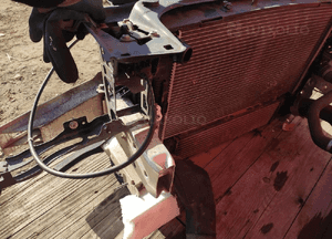 Bmw 1 F20 2.0D N47 automat pas przedni wzmocnienie chłodnice belka 8