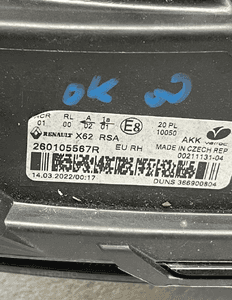 Lampa prawy przod renault master iv 4 260105567R 8