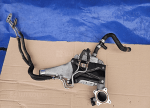 Toyota C-HR CHR intercooler 1.2 8NR 127000-1330 2