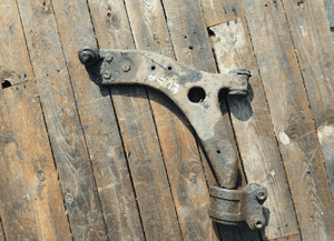 WAHACZ PRAWY LEWY PRZÓD PRZEDNI FORD KUGA MK1 2.0 TDCI 10