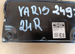 Sterownik silnika komputer toyota yaris iv 1.5 hybryda 89661-K0082 1