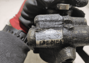 POMPA WSPOMAGANIA OPEL VIVARO A 2.5 2004 r. nr 8200024738 5