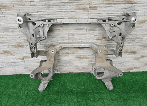 Wózek pod silnik belka bmw M8 F92 M5 F90 5 G30 7 G11 8 G16 4X4 6887340 1