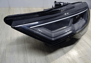 Audi A6 C8 4K lampa lewa przód full led kpl europa 2