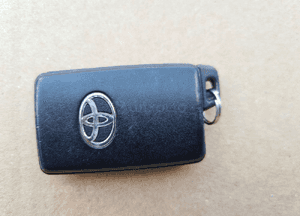 toyota kluczyk RAV4 karta smart key B51EA 3