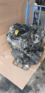 Silnik słupek blok silnika jedna turbina Renault Trafic III Vivaro B 1.6 DCI R9M R9M413 R9M 413 R9MH413 13