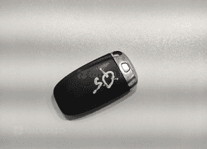 KLUCZYK PILOT OBUDOWA AUDI Q5 I 8R 8T0959754D 2008-2012 3