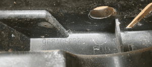 Ślizg zderzaka prawy przód przedni Citroen C5 III 9681058880 5