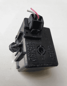 TOYOTA AVENSIS VERSO MODUŁ PRZEKAŹNIK 866050-13010 1