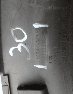 Listwa błotnika prawa tylna volvo XC90 30655184 2