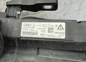 Audi Q3 8U0 bixenon prawy 11-14 4