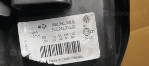 Lampa prawy przód przednia prawa VW Golf V Plus 5M1941006B 9