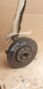 Zwrotnica prawy przód przednia prawa Skoda Rapid 1.6 TDI 4