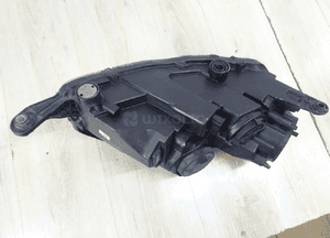 Lampa skoda rapid 12-17 xenon lewy pród oe 5JB941015A llu 8