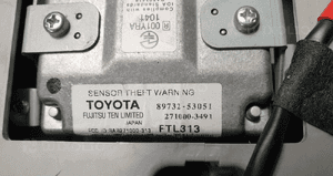 LEXUS IS 220 LAMPKA OŚWIETLENIA KABINY 1D111-044G 4