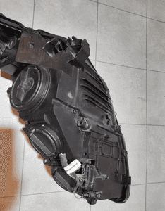 Mercedes W221 lampa prawa przed lift oryginał igła 13
