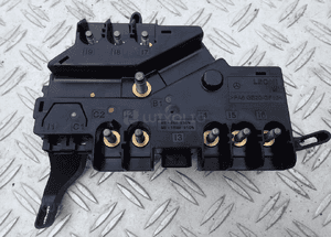 MERCEDES W222 SKRZYNKA BEZPIECZNIKÓW A2225402550 2