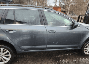 SKODA OCTAVIA III DRZWI PRZÓD PRZEDNIE PRAWE W KOLOR ORYGINAŁ LAKIER LF7Y 1