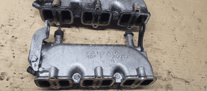 Kolektor ssący dolotowy Audi A6 C5 2.5 TDI 059129713Q 2