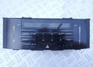 Panel sterowania klimatyzacji lexus is 300H radom