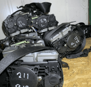 MERCEDES E 211 lift CLS 219 pasy pas bezpieczeństwa ORYGINAŁ 2