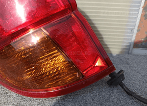 Subaru legacy iv outback kombi lampa tył lewa oryginał wysyłka! 2