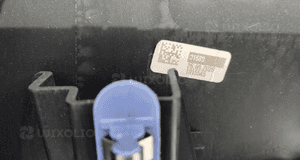 Osłona lewa progu słupka środkowego peugeot 3008 ii 9824110877 9811199877 4