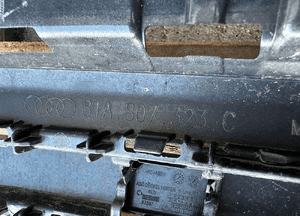 Zderzak tyl tylny audi Q2 81A lift fl s-line  dol 7