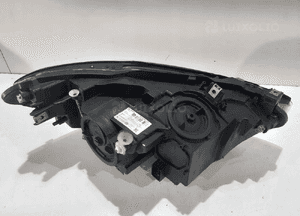 BMW 1 F20 LCI Lampa H7 Black L - 13228 6