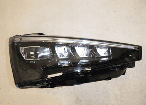 Skoda scala 2019 lampa przód prawa full led 6PIN 3