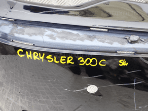 ZDERZAK PRZÓD CHRYSLER 300C 5