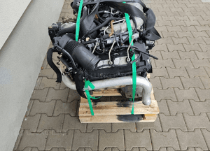 Silnik kompletny wtryskiwacze turbina audi A4 B8 2.7 tdi cam 2008-2011 4