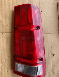 Lampa tylna prawa górna Land Rover Discovery 2 II 1