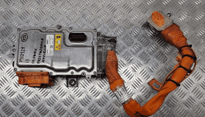 BMW I3 FALOWNIK PRZETWORNICA NAPIĘCIA 7952921 1